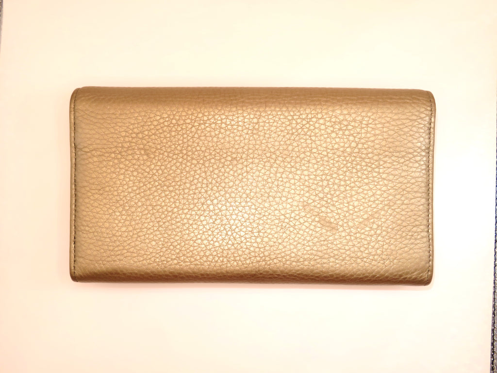 Gucci Metallic Gold Soho Leather Long Bi Fold Wallet