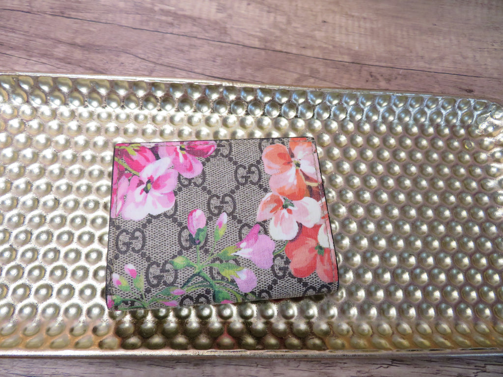 Gucci GG Supreme Blooms Bi Fold Small Wallet