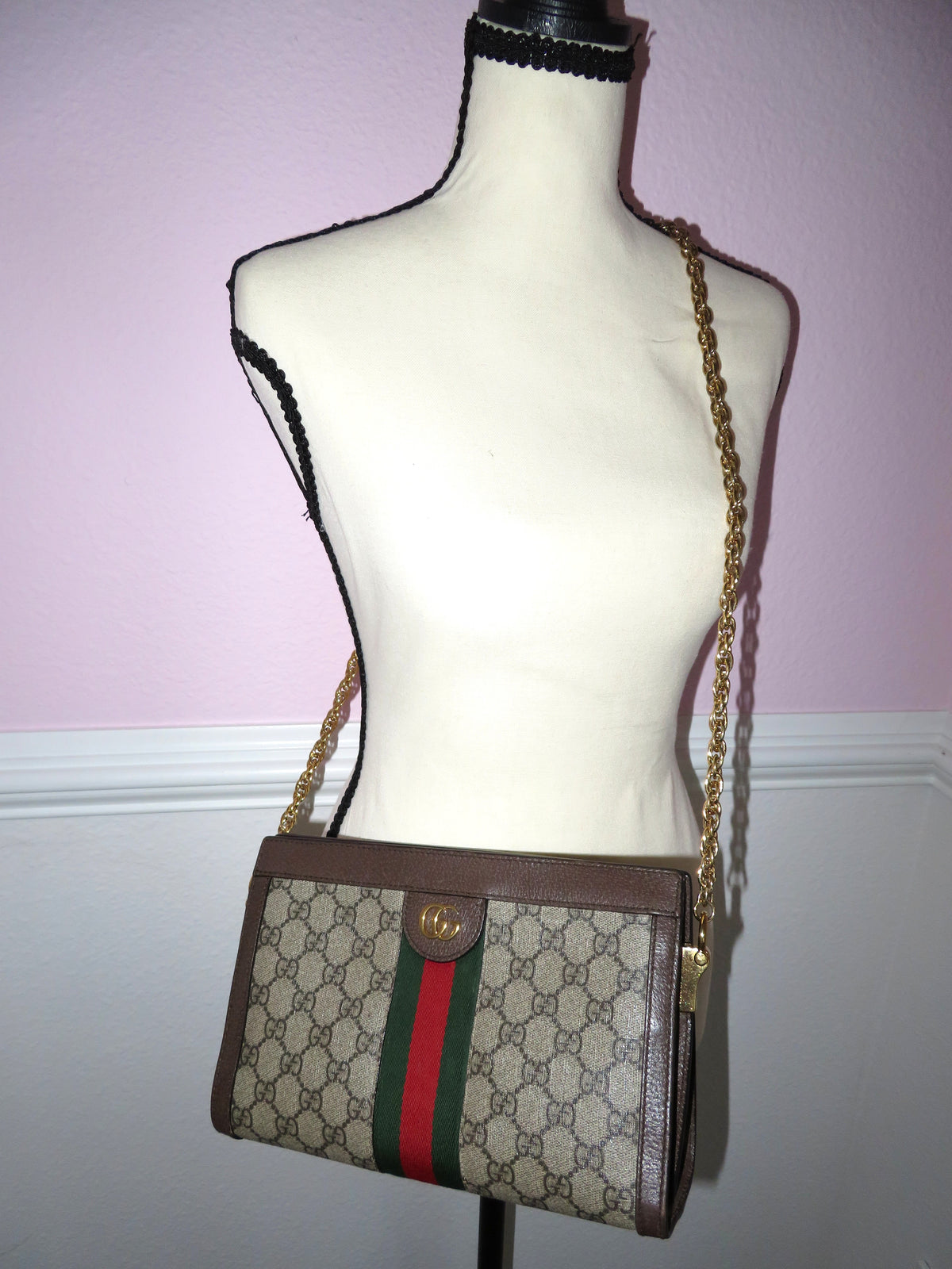 Gucci GG Supreme Ophidia Shoulder Bag