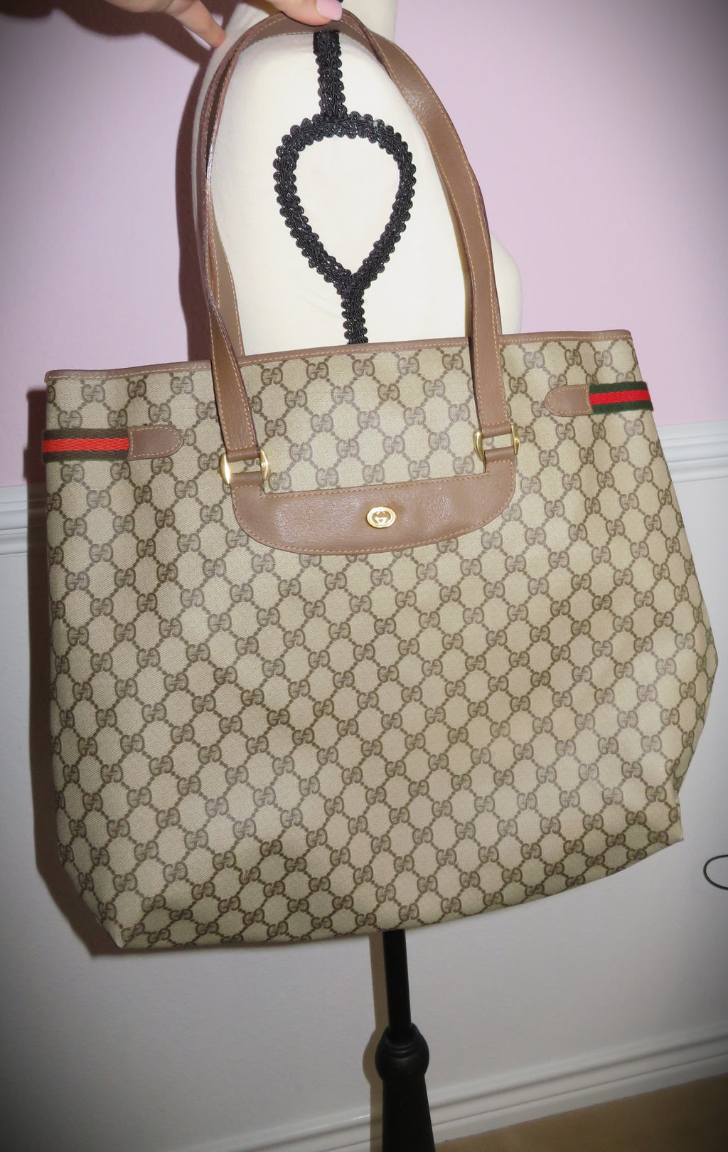 VINTAGE Gucci GG Supreme Canvas Sherry Line Tote Bag