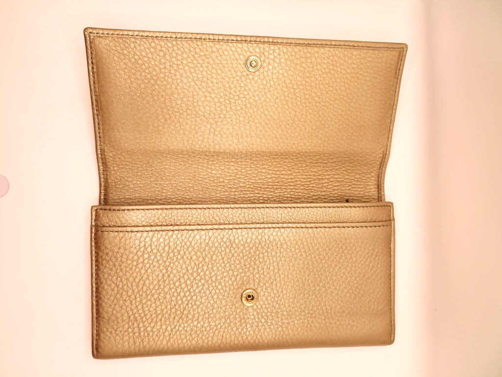 Gucci Metallic Gold Soho Leather Long Bi Fold Wallet