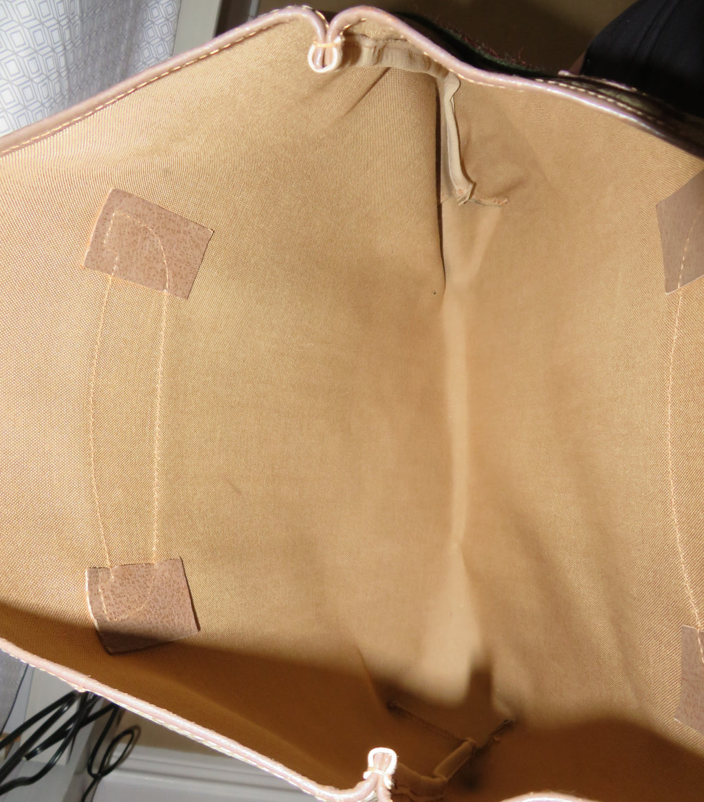 VINTAGE Gucci GG Supreme Canvas Sherry Line Tote Bag